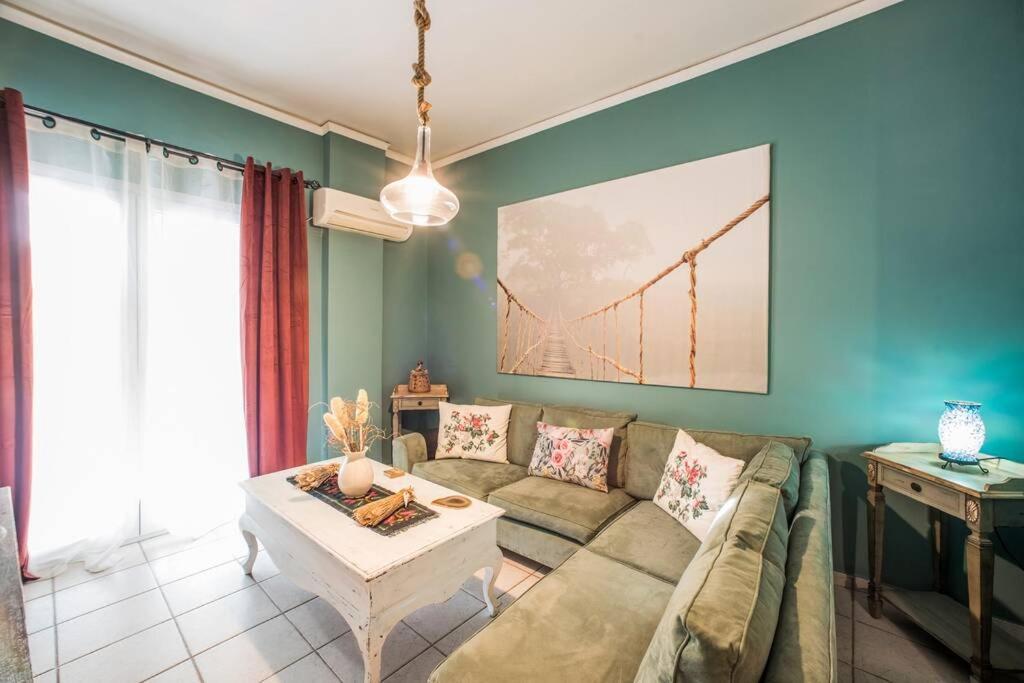Athinas Apartment Пірей Екстер'єр фото