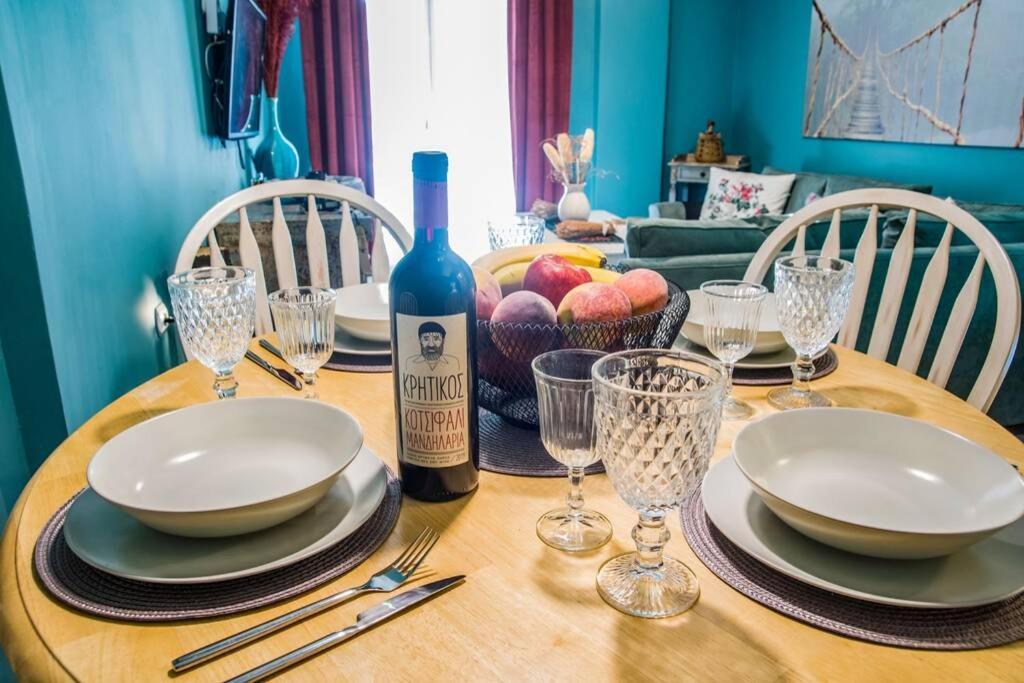 Athinas Apartment Пірей Екстер'єр фото