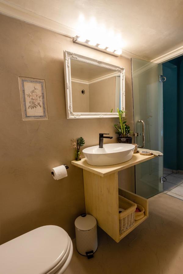 Athinas Apartment Пірей Екстер'єр фото