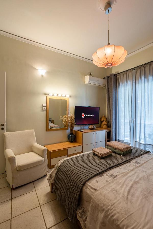 Athinas Apartment Пірей Екстер'єр фото