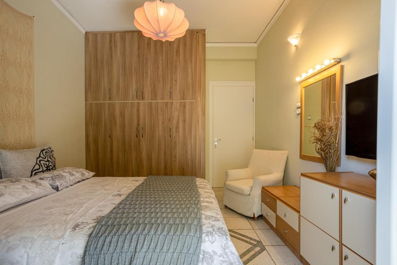 Athinas Apartment Пірей Екстер'єр фото