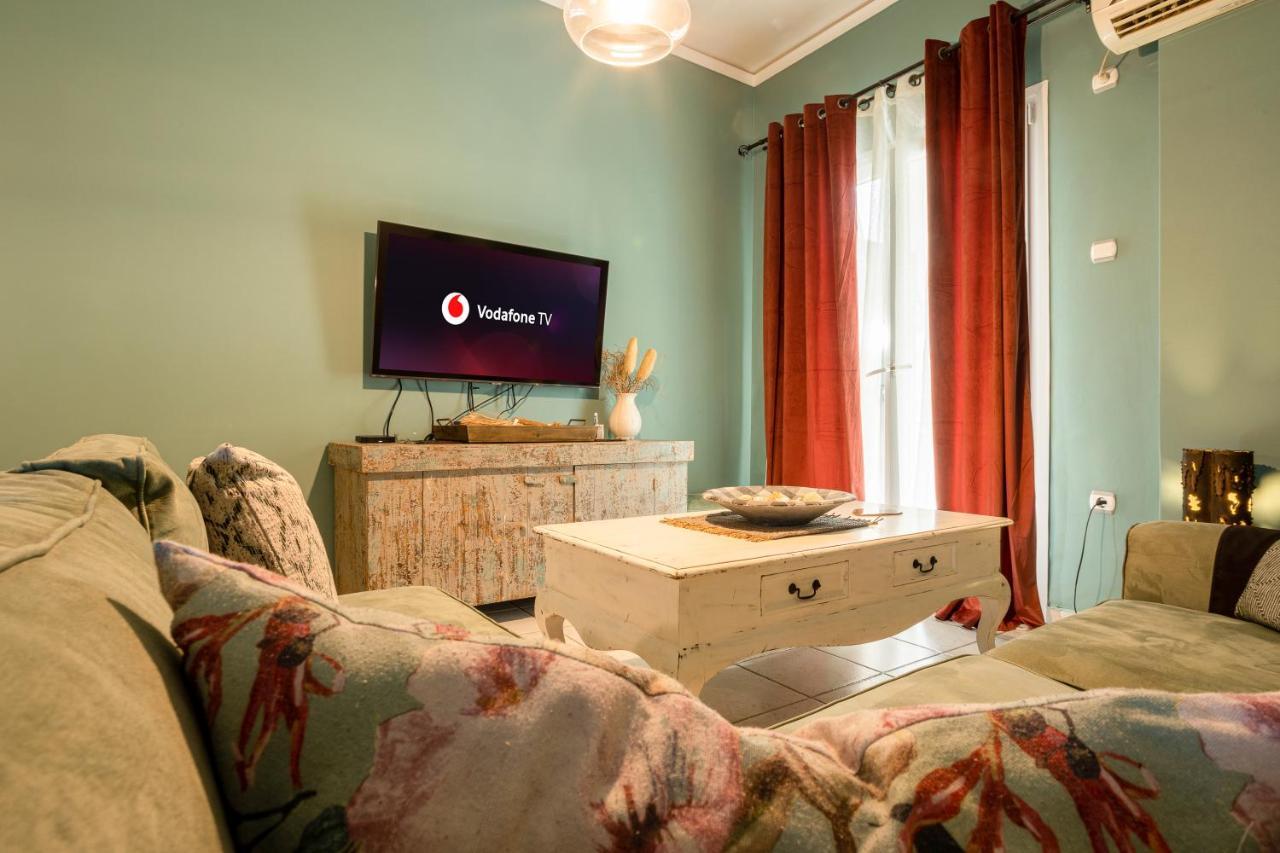 Athinas Apartment Пірей Екстер'єр фото